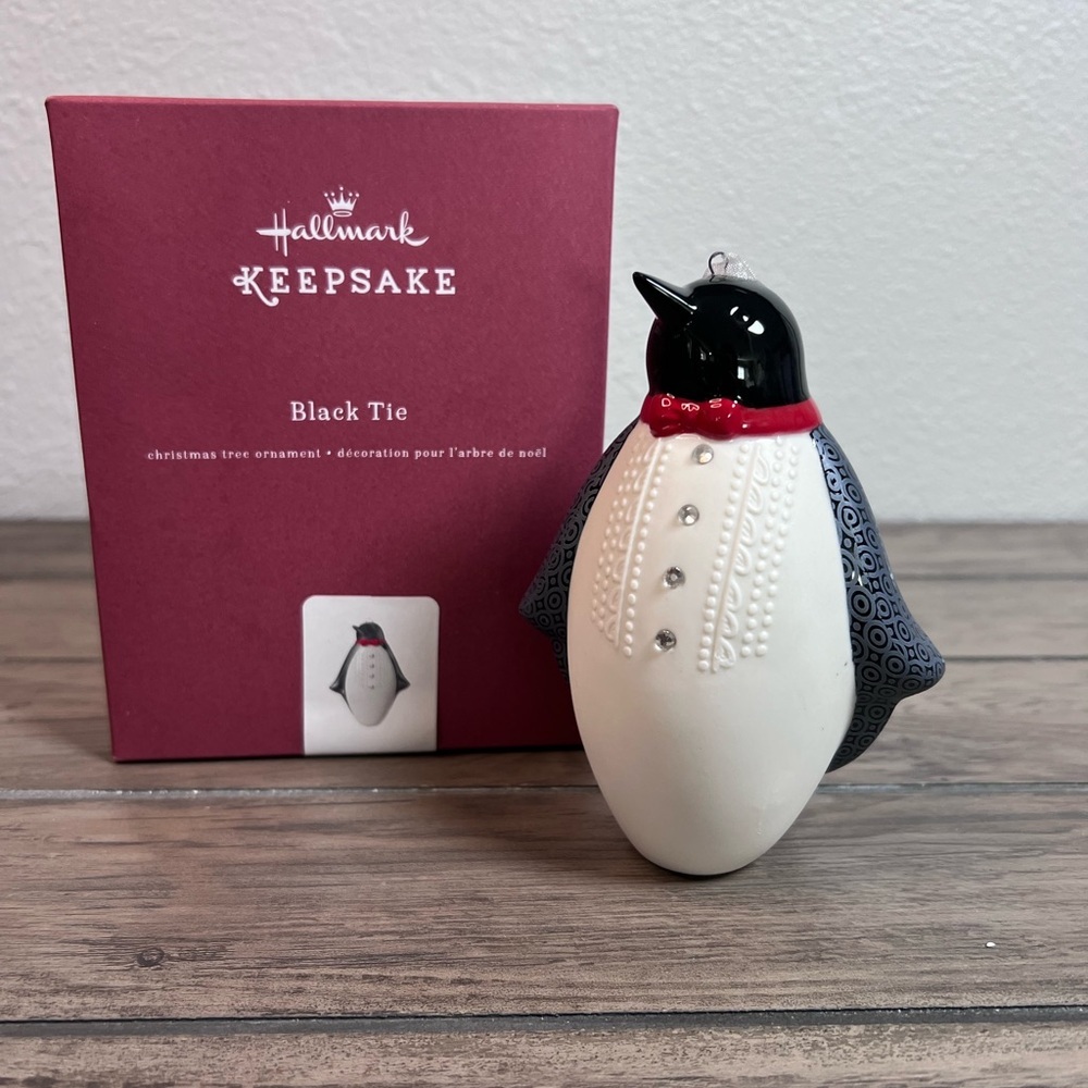 Hallmark Keepsake *NEW* Porcelain Christmas Ornament 2016 "Black Tie" Penguin
